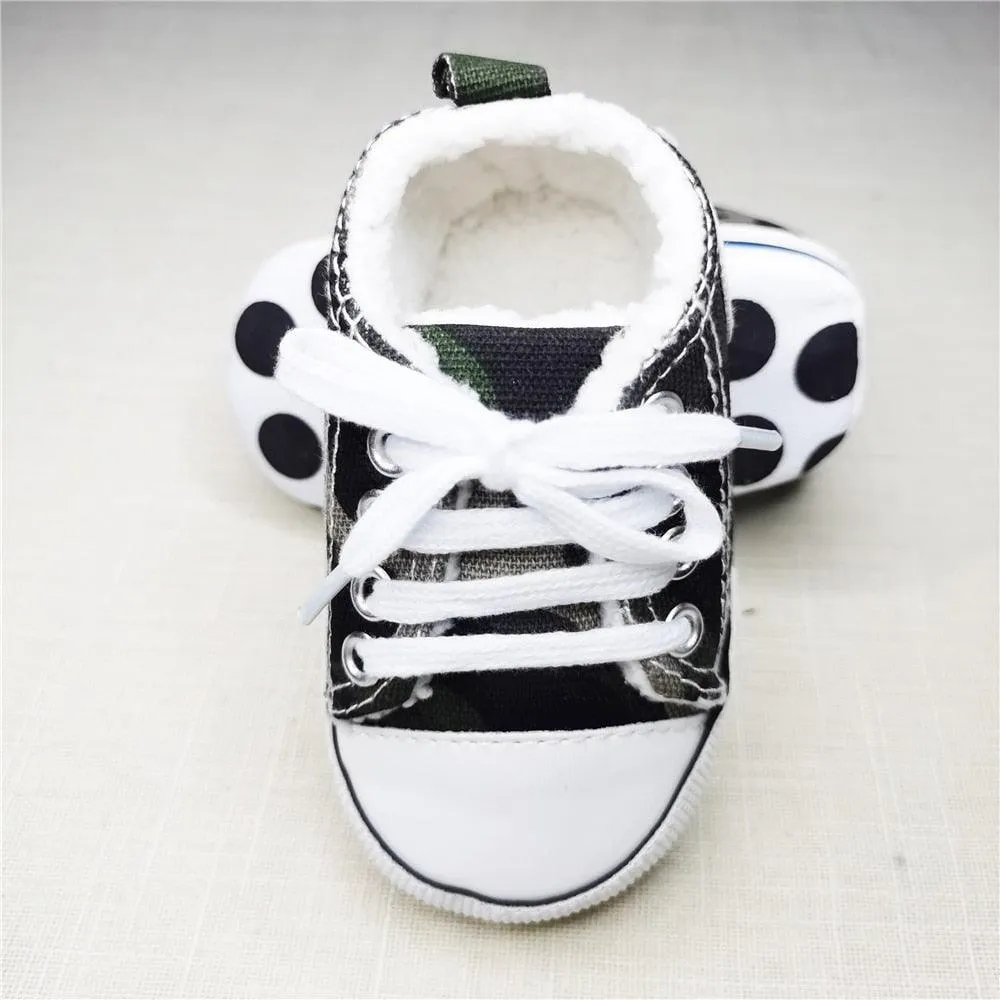 First walkers Baby Classic Sneakers/shoes