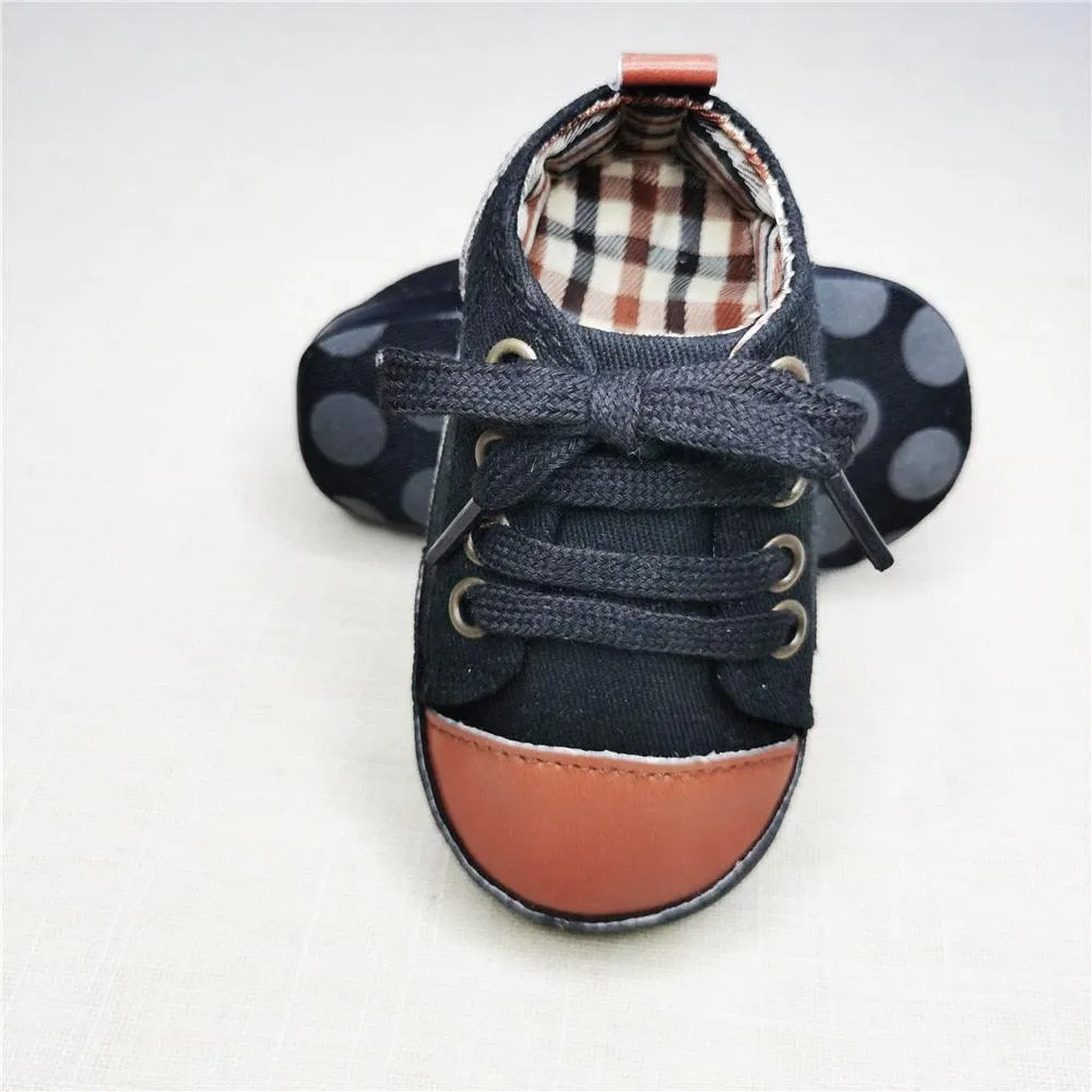 First walkers Baby Classic Sneakers/shoes
