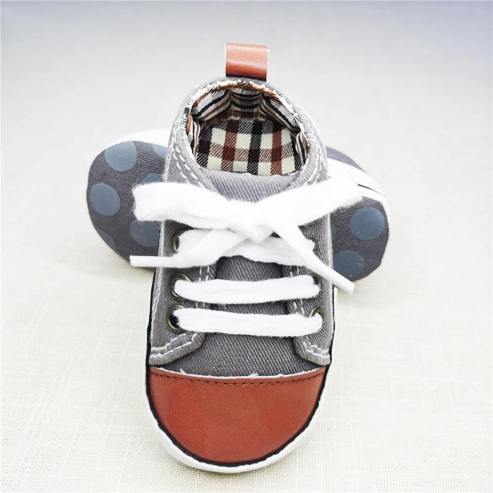 First walkers Baby Classic Sneakers/shoes