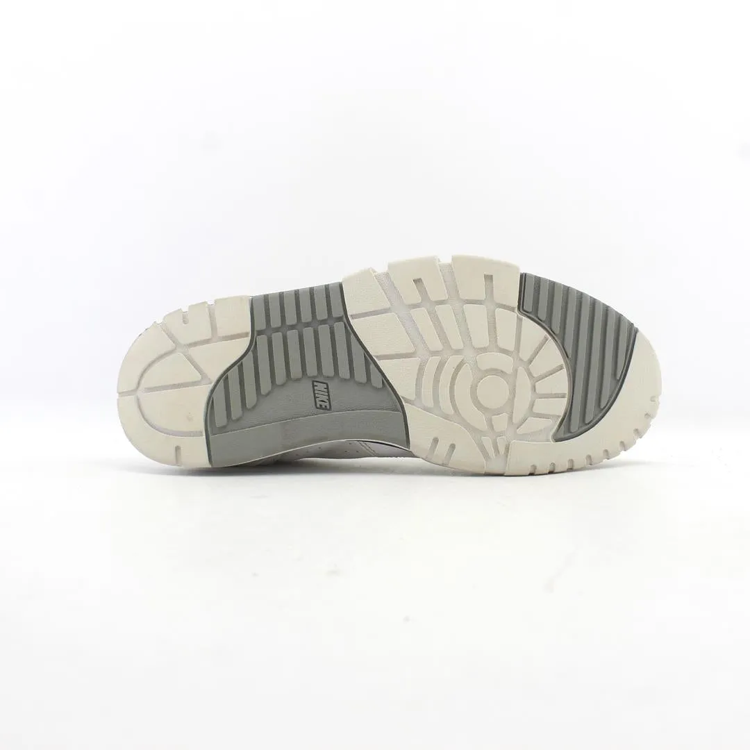 NIKE CROSS TRAINER