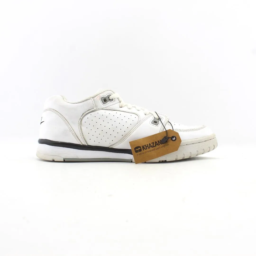 NIKE CROSS TRAINER