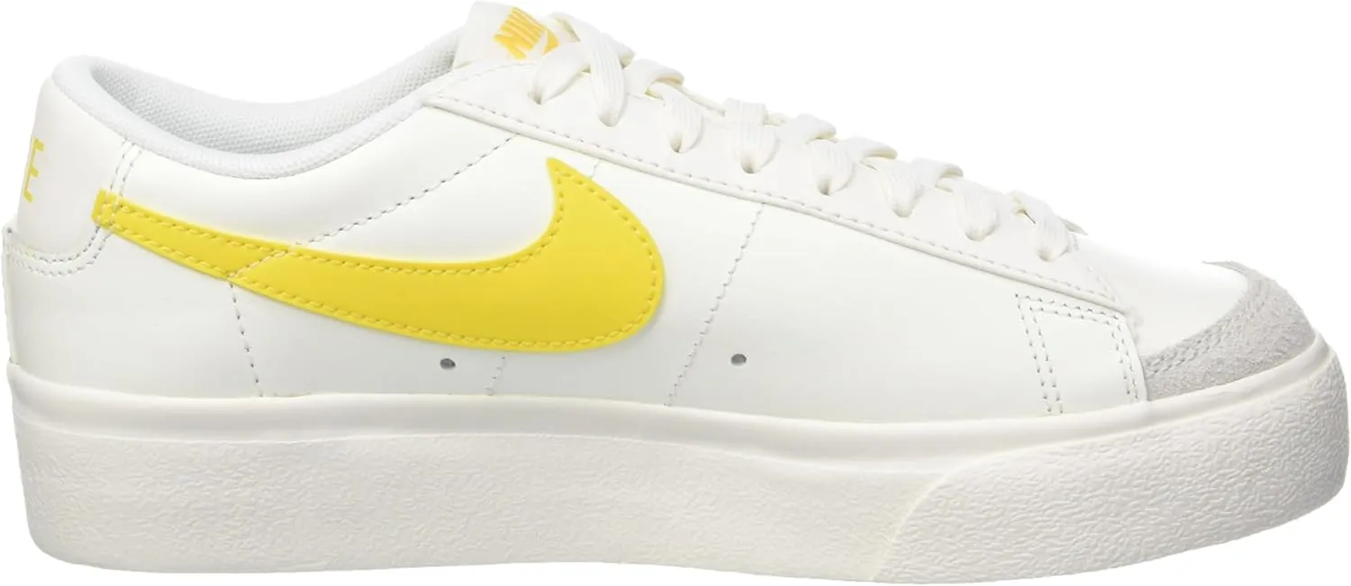 NIKE Women's Flex Supreme TR 5 Cross Training Shoe