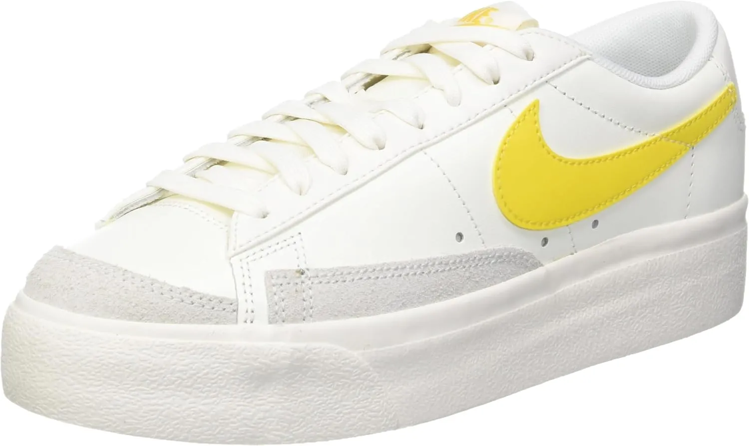 NIKE Women's Flex Supreme TR 5 Cross Training Shoe