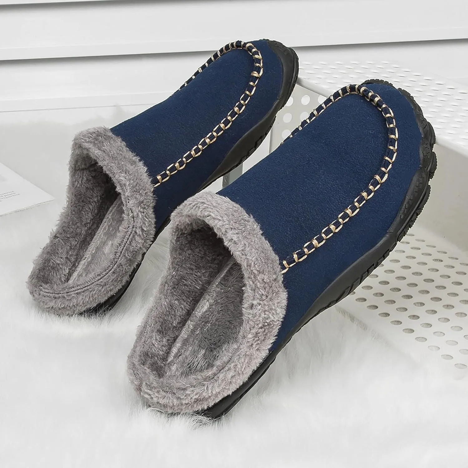 Slip on Walking Shoes for Men Casual Snow Boots Memory Foam Slippers Ultra Lightweight Breathable Fashion Sneakers Non Slip Travel Jogging Training Gym Shoes Wide Width