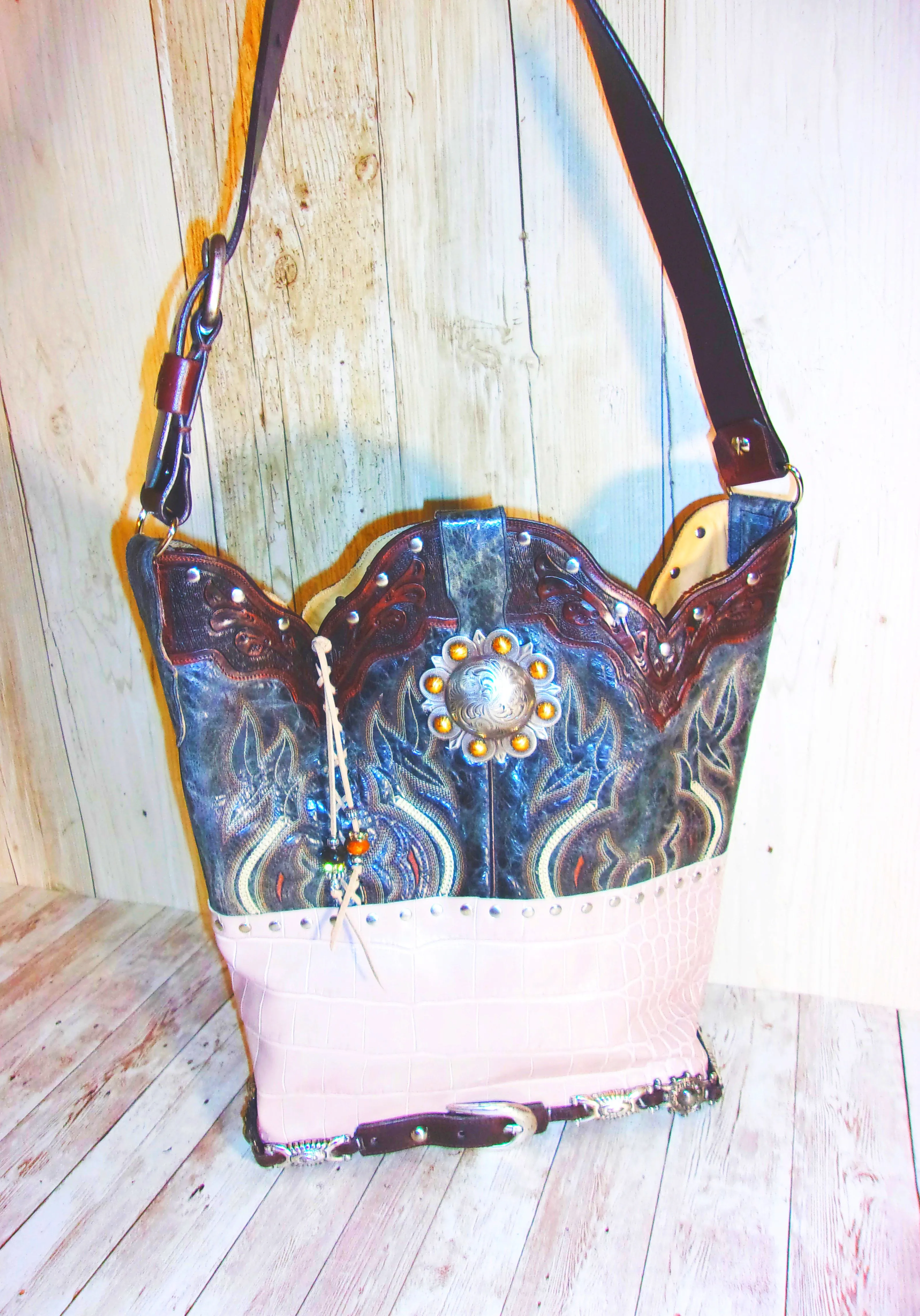 Top Shelf Cowboy Boot Purse TS272