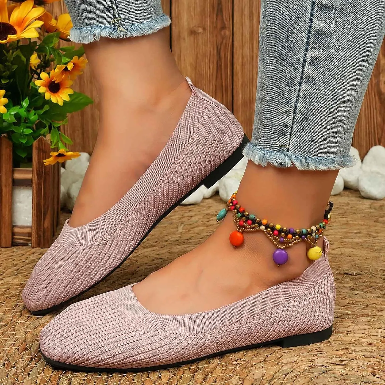 Women's Casual Slip On Loafers Breathable Comfortable Flat Shoes for Daily Wear with Jeans Shorts Pants Spring