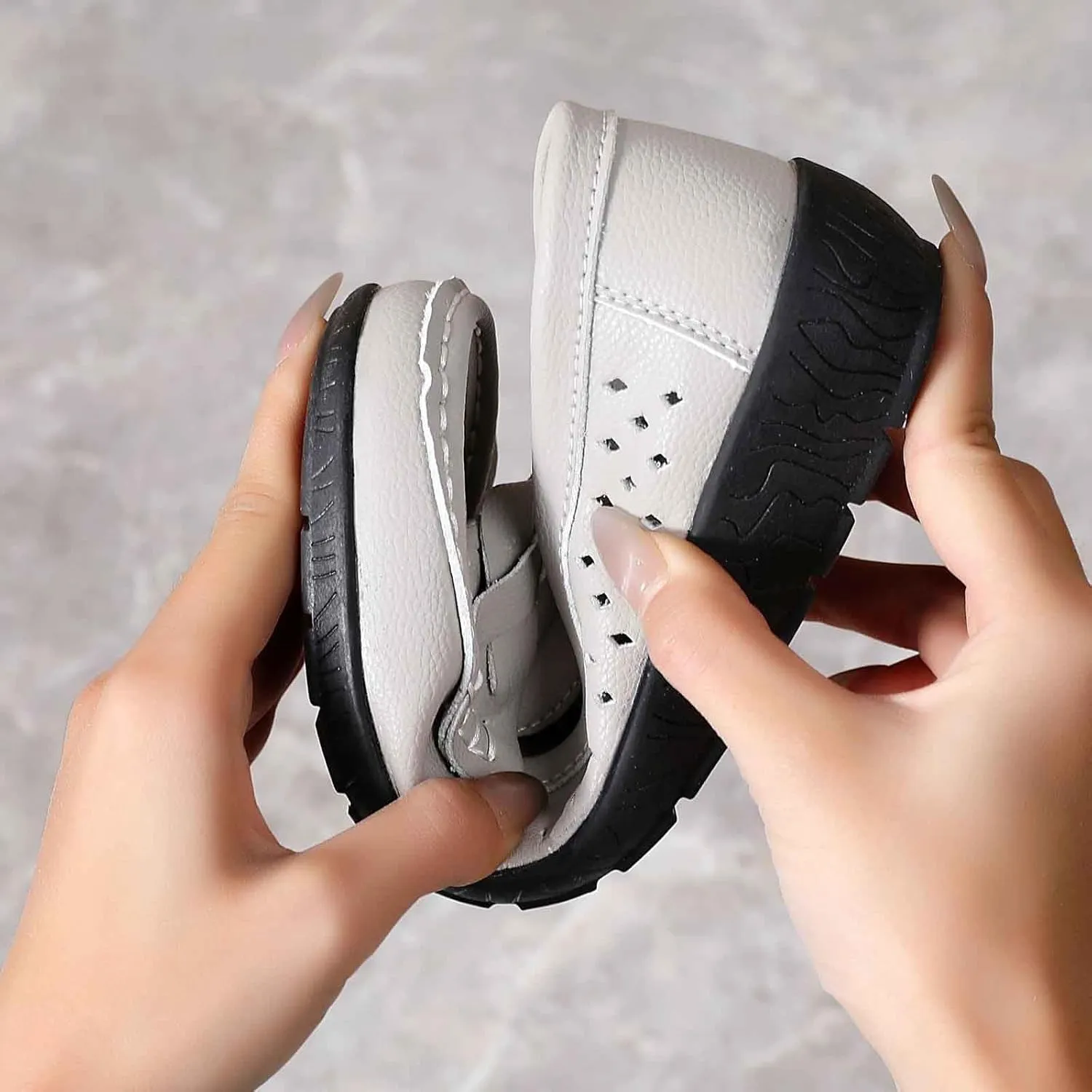 Women's Casual Slip On Loafers Comfortable Flat Shoes Breathable Soft Sole Everyday Walking Shoes for Women Fashion Versatile Wear